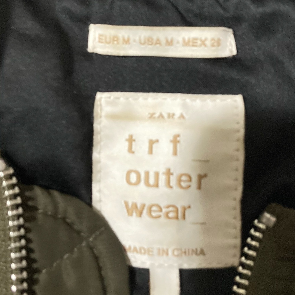 Zara Woman Olive Green Bomber Jackek
Size: M - Picture 4 of 14